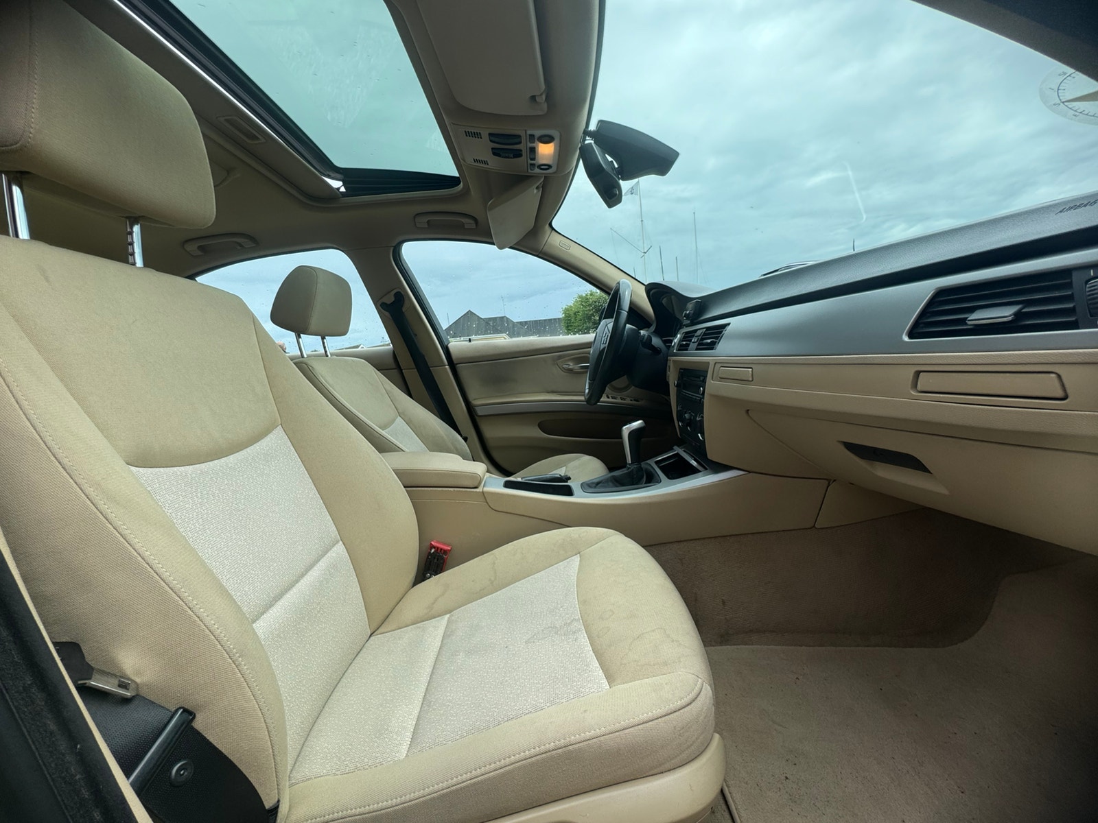 BMW 318d til salg hos Nabilli