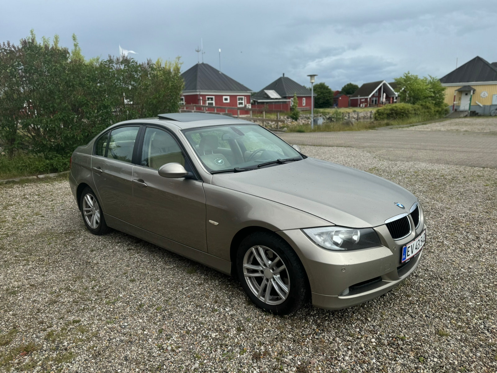 BMW 318d til salg hos Nabilli