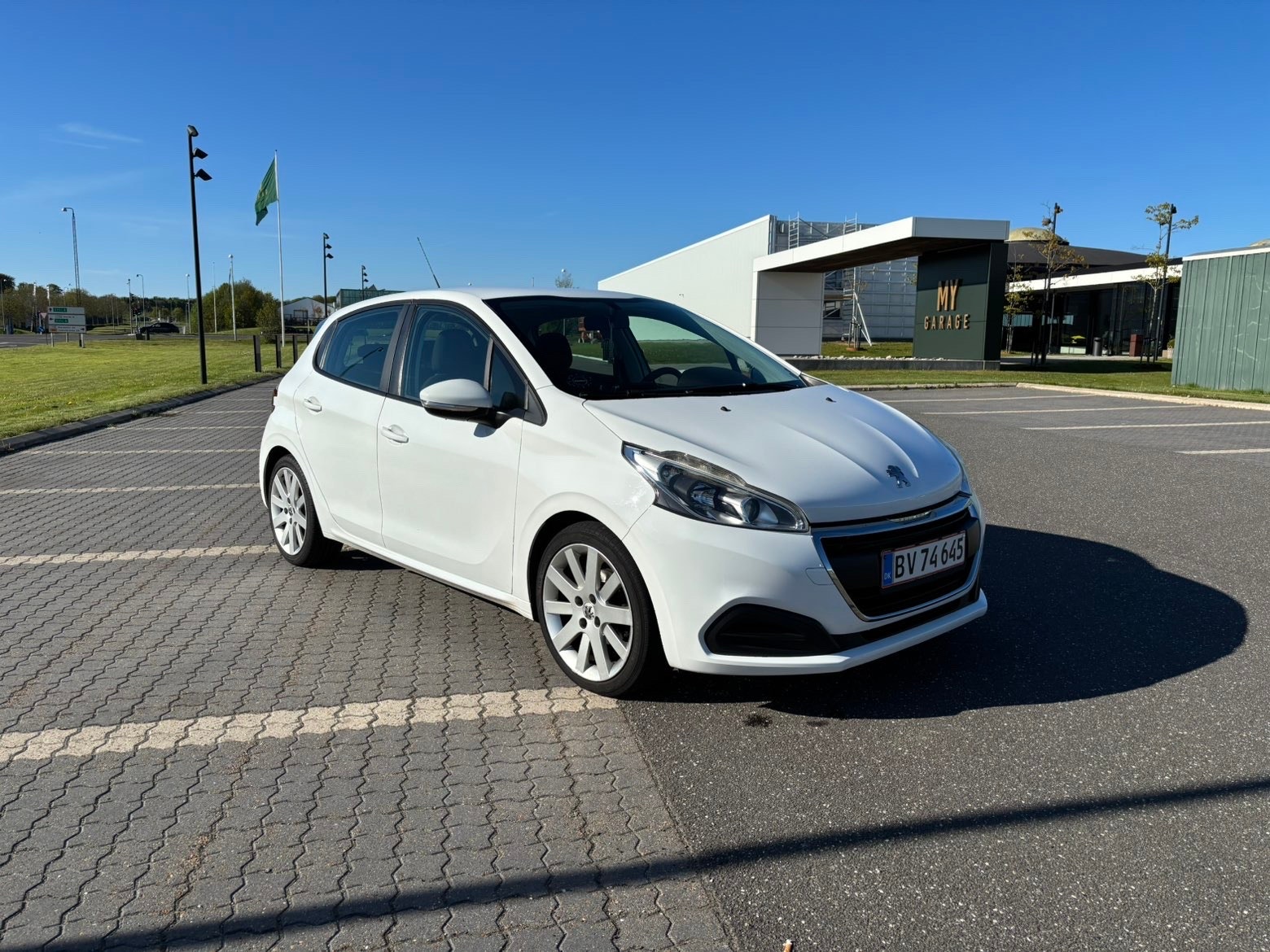 Peugeot 208 – billede 2