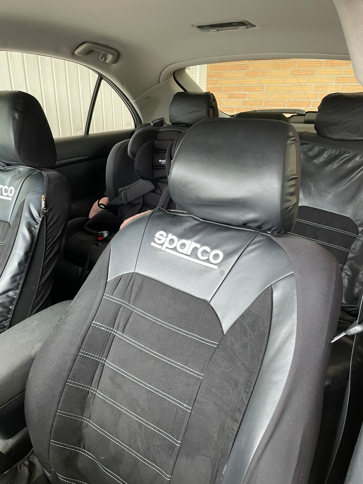 Toyota Avensis – billede 9