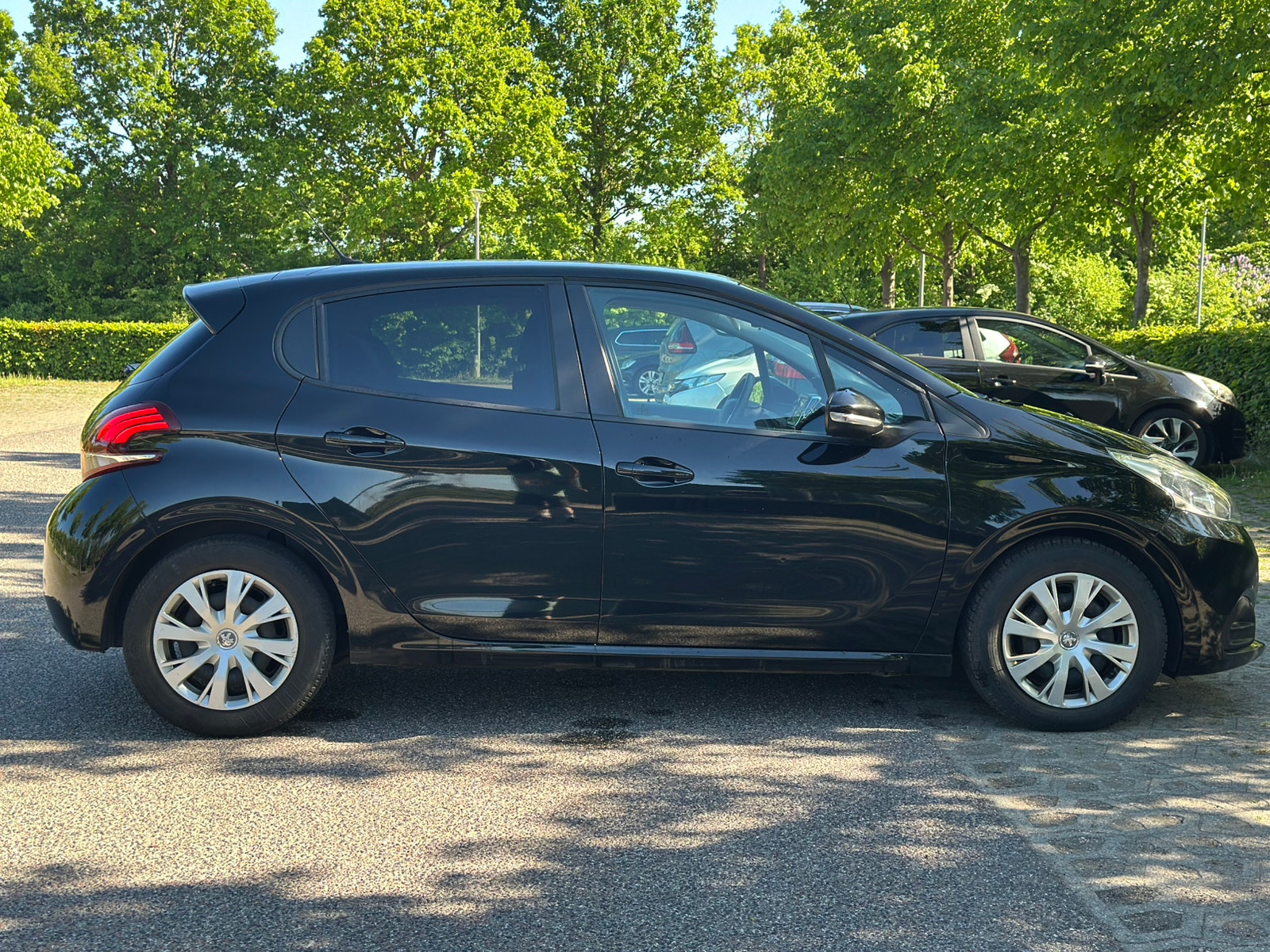 Peugeot 208 – billede 2