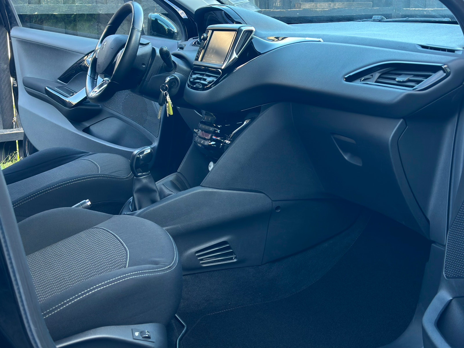Peugeot 208 – billede 10