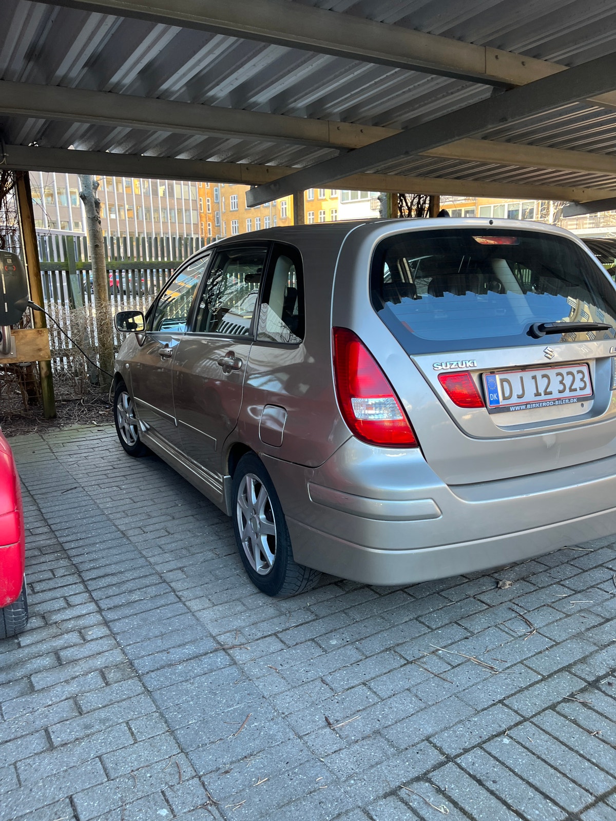 Suzuki Liana til salg hos Nabilli