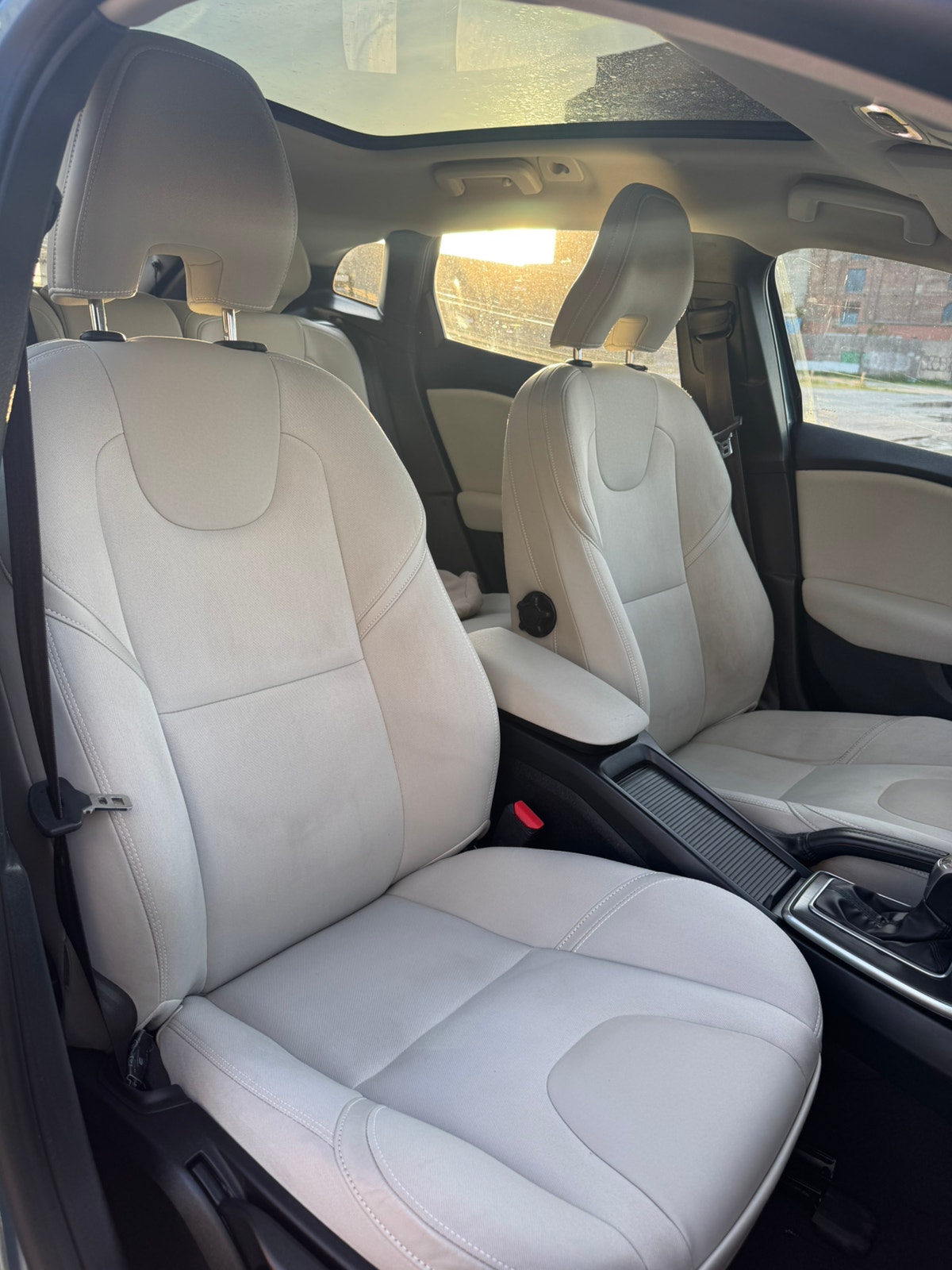 Volvo V40 til salg hos Nabilli