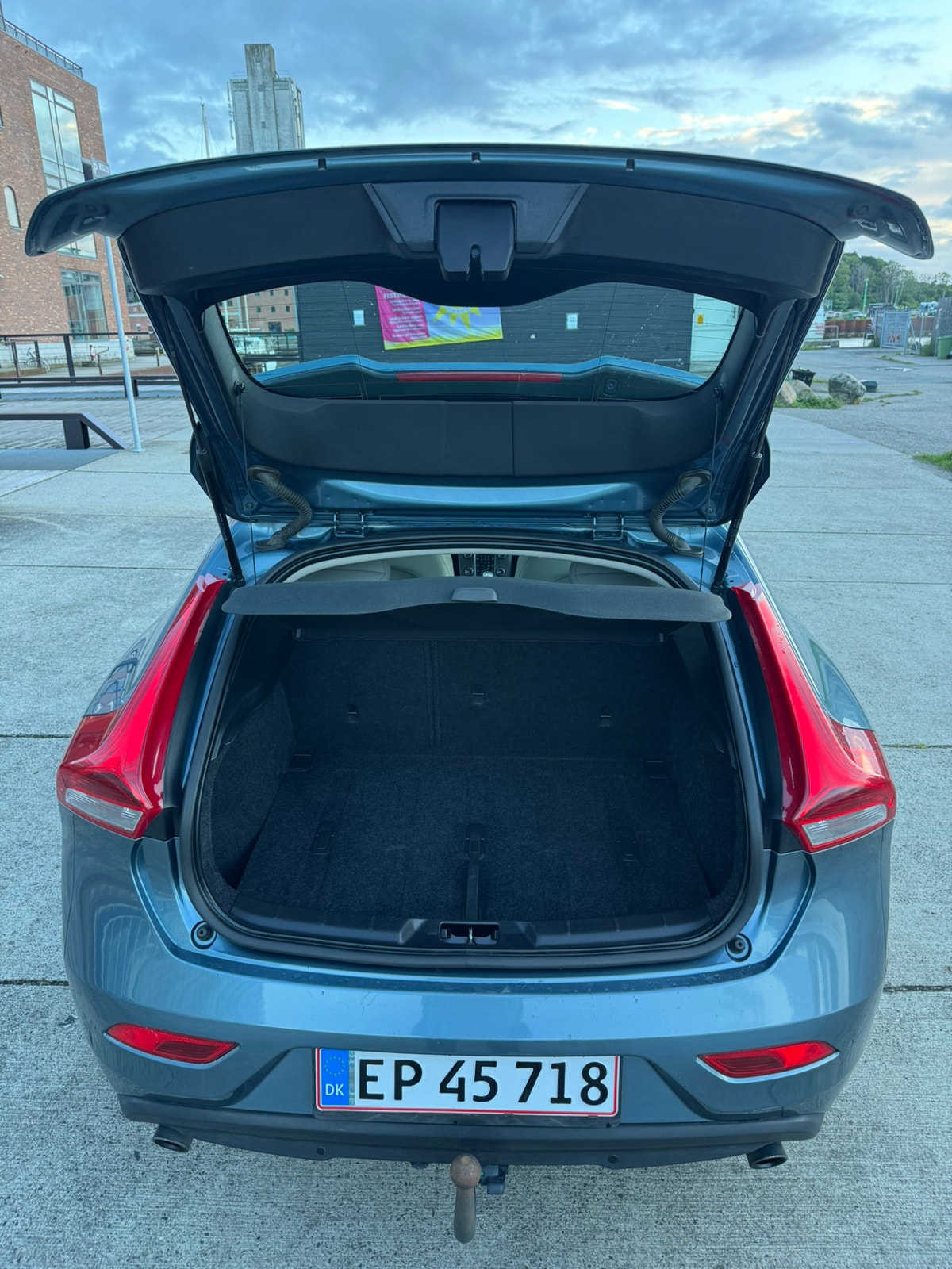 Volvo V40 til salg hos Nabilli