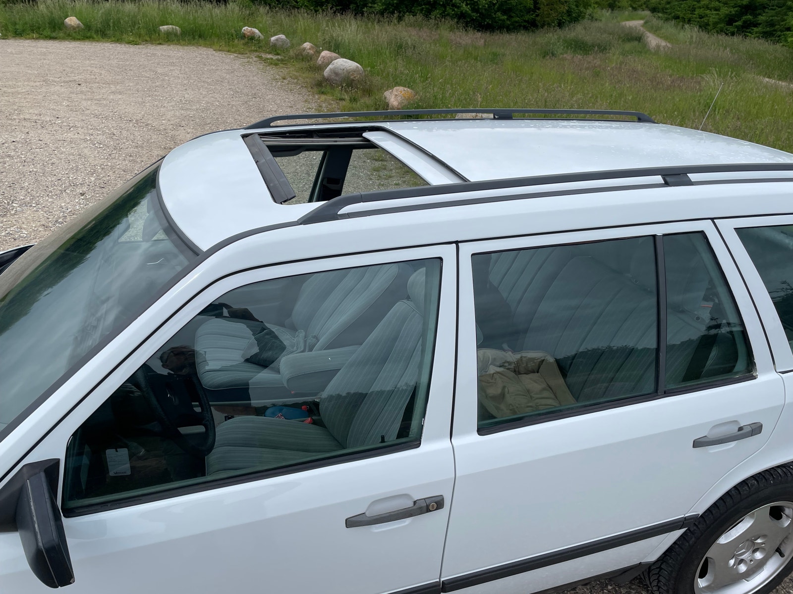 Mercedes 230 TE til salg hos Nabilli