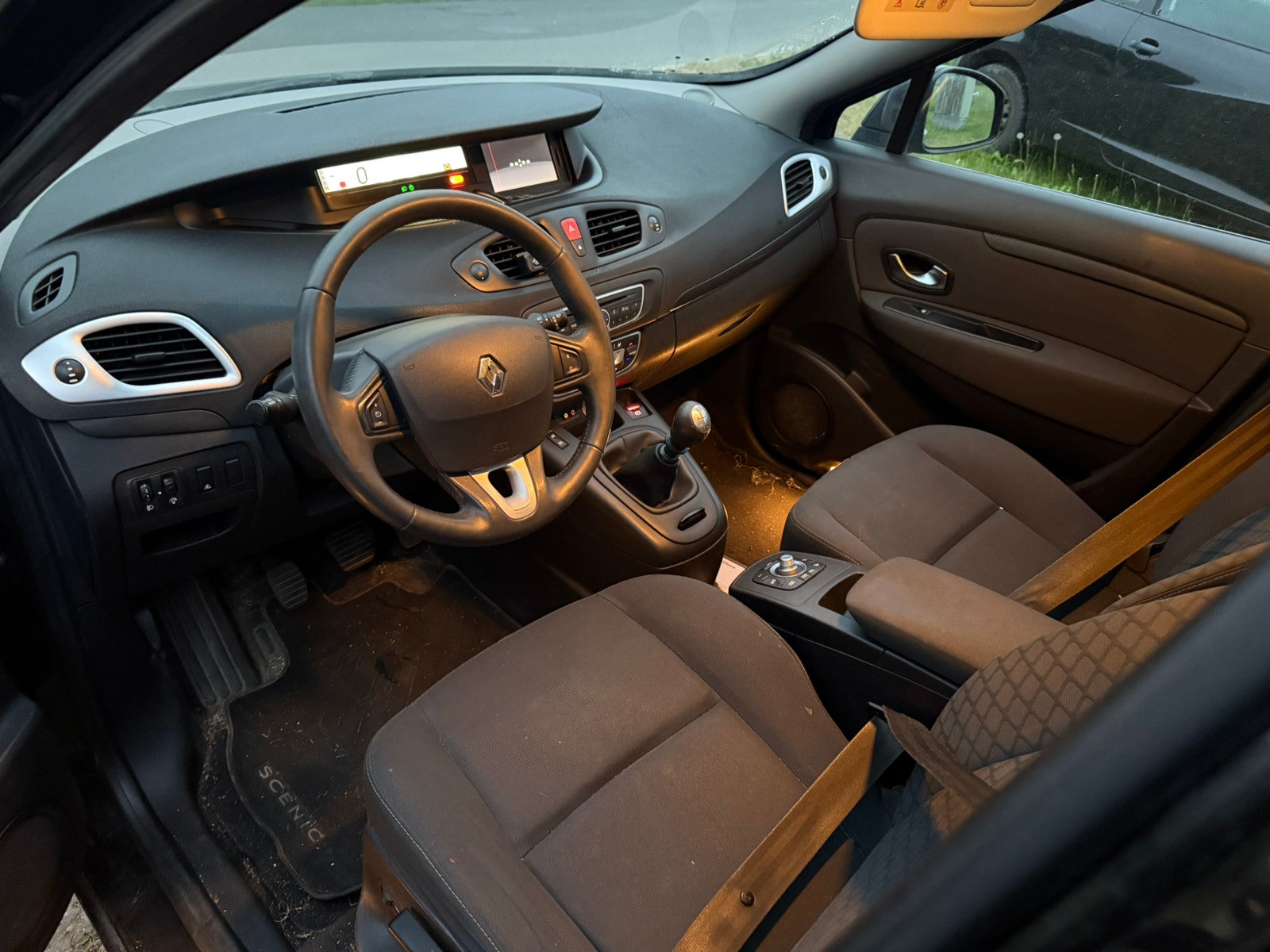 Renault Grand Scenic III til salg hos Nabilli