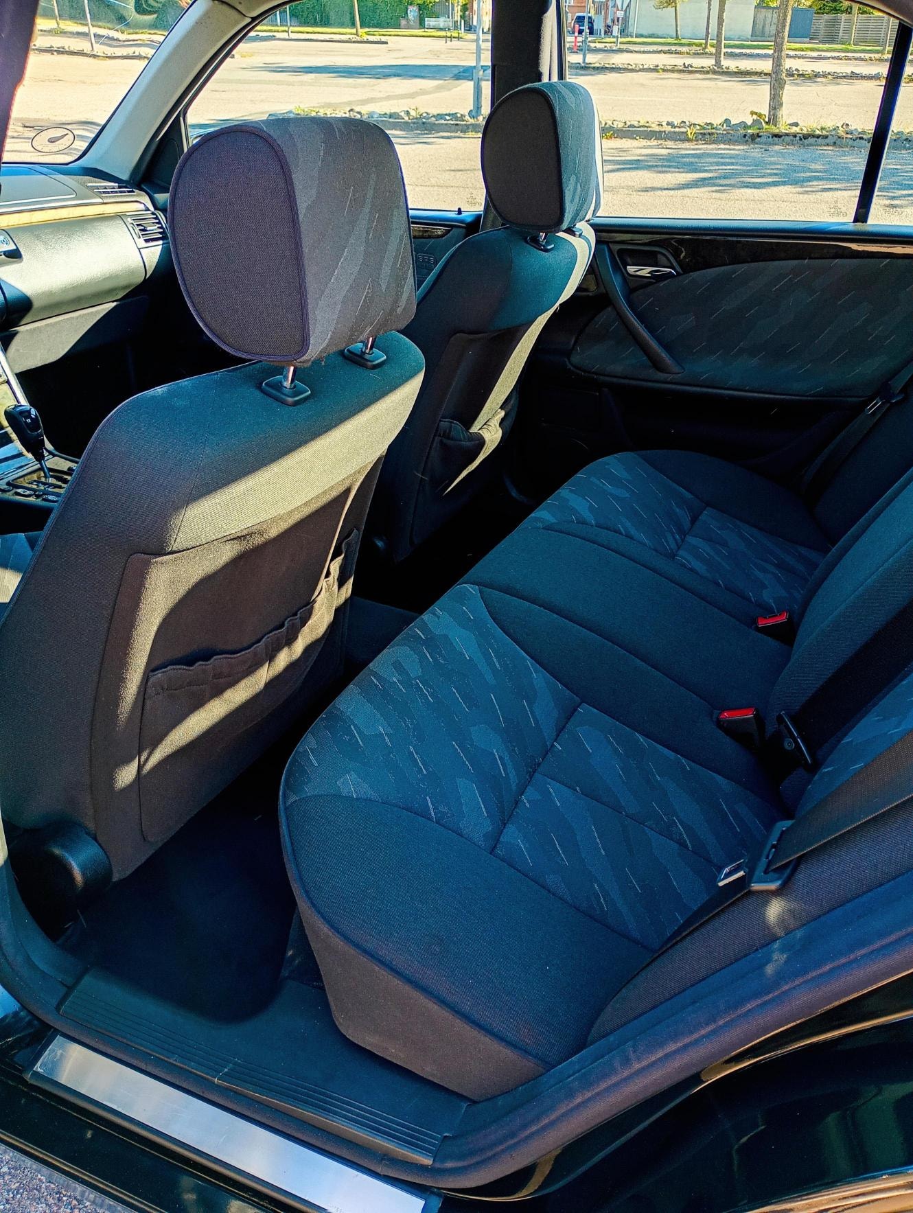 Mercedes E320 til salg hos Nabilli