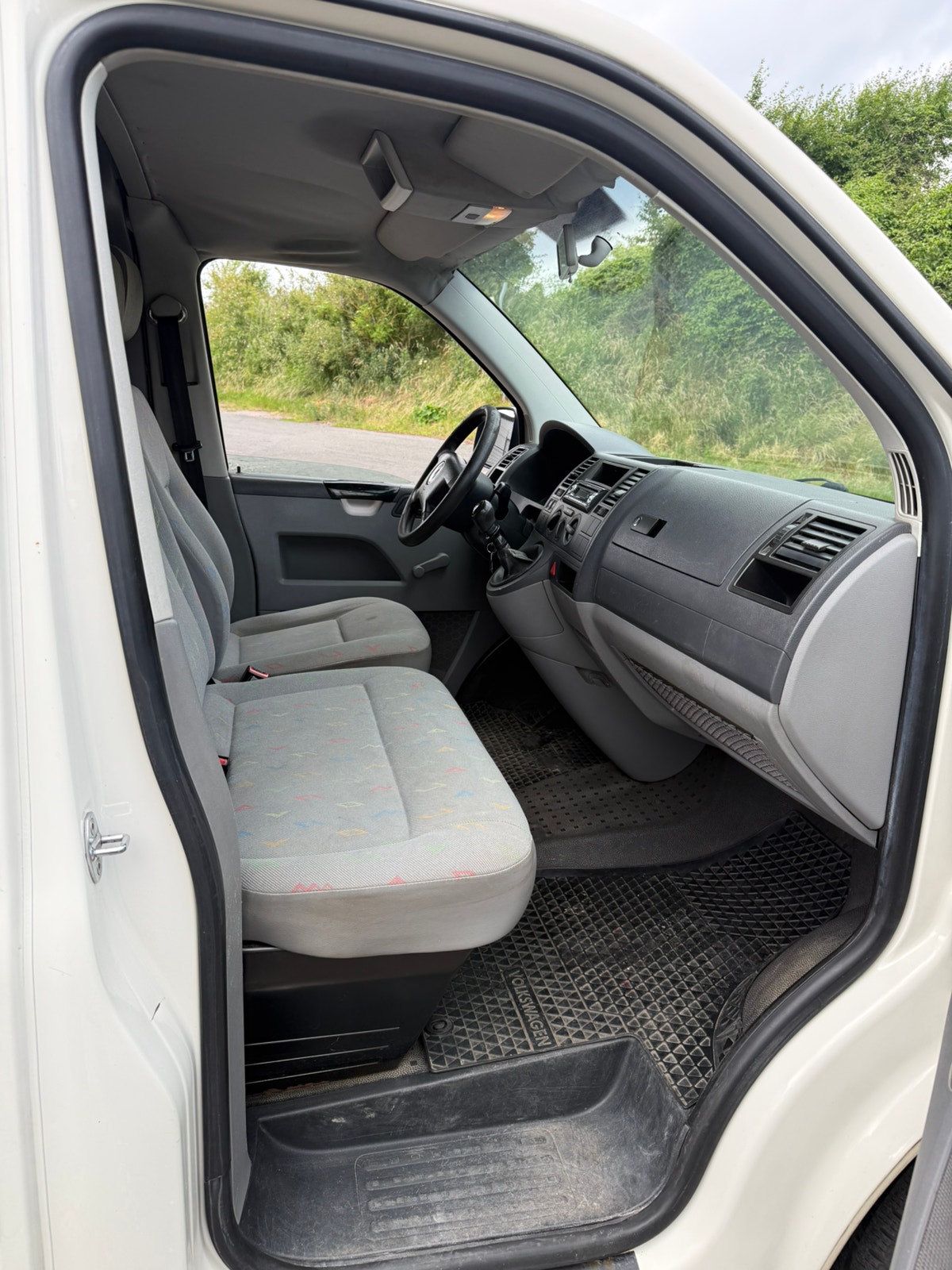 VW Transporter til salg hos Nabilli
