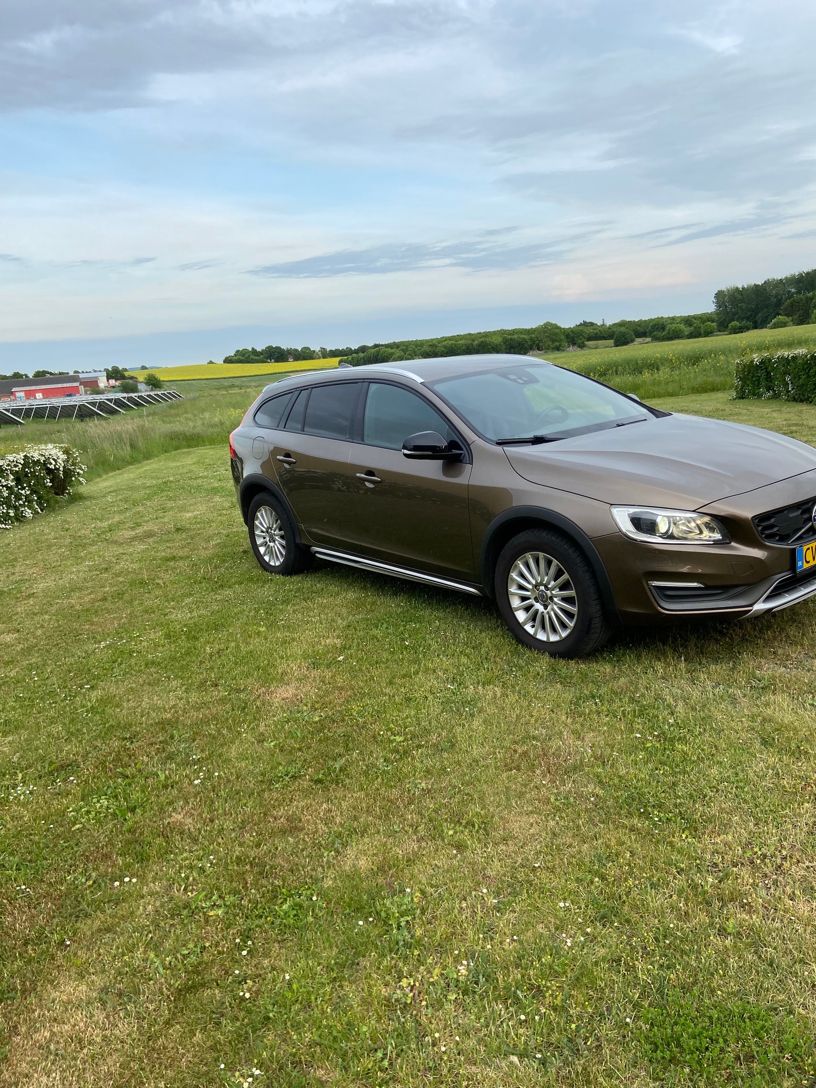 Volvo V60 Cross Country til salg hos Nabilli