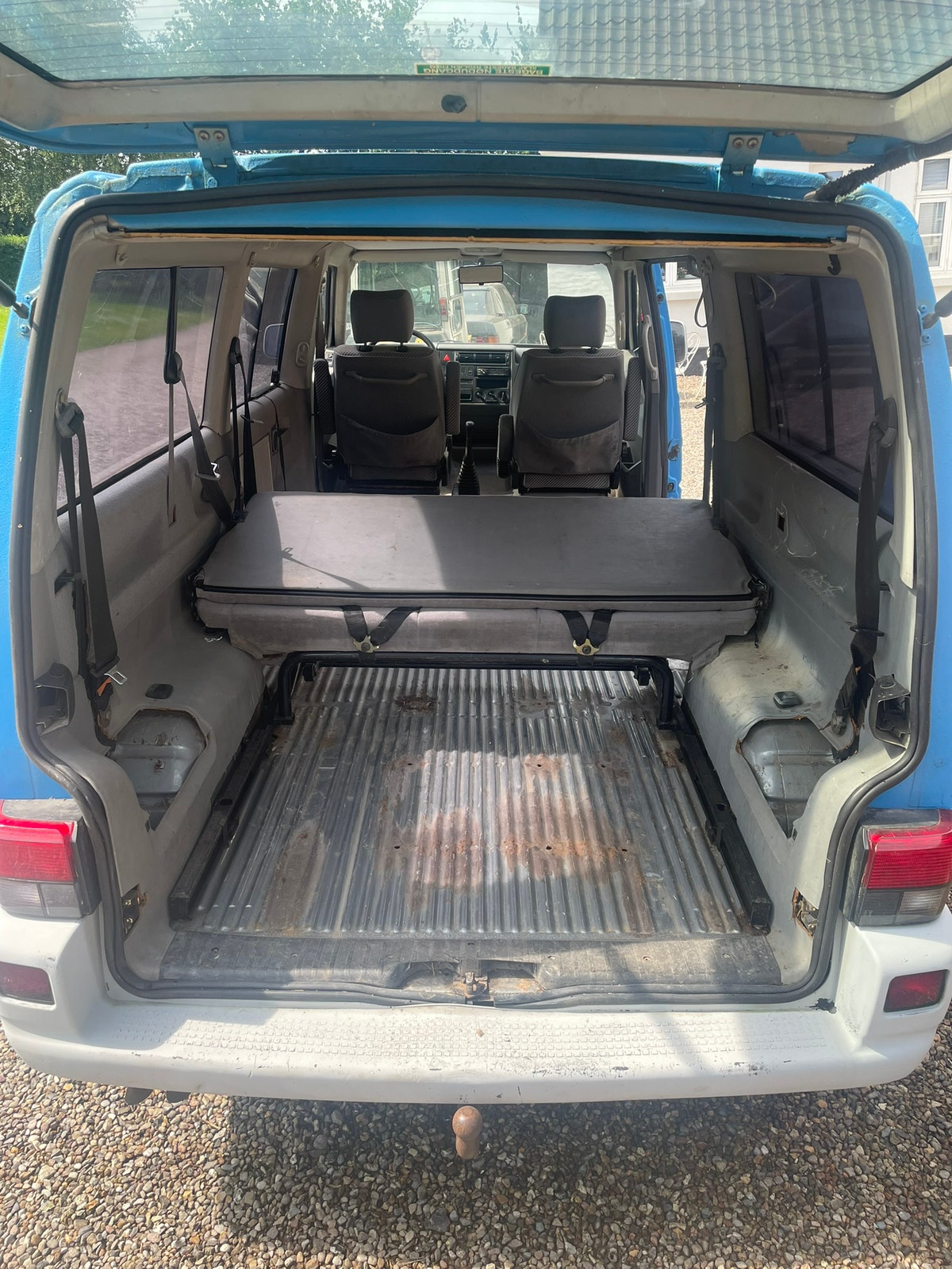 VW Caravelle til salg hos Nabilli