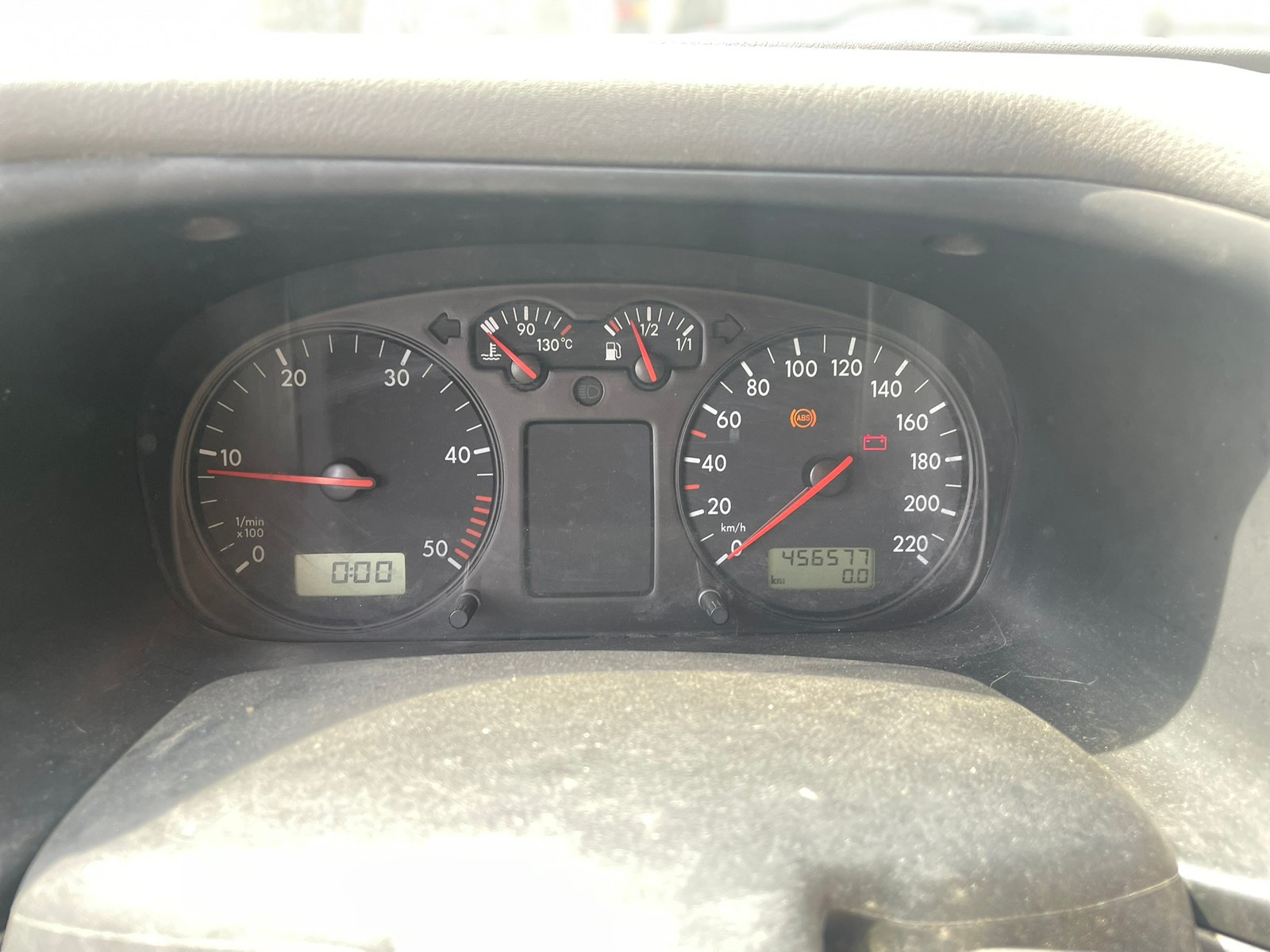 VW Caravelle til salg hos Nabilli