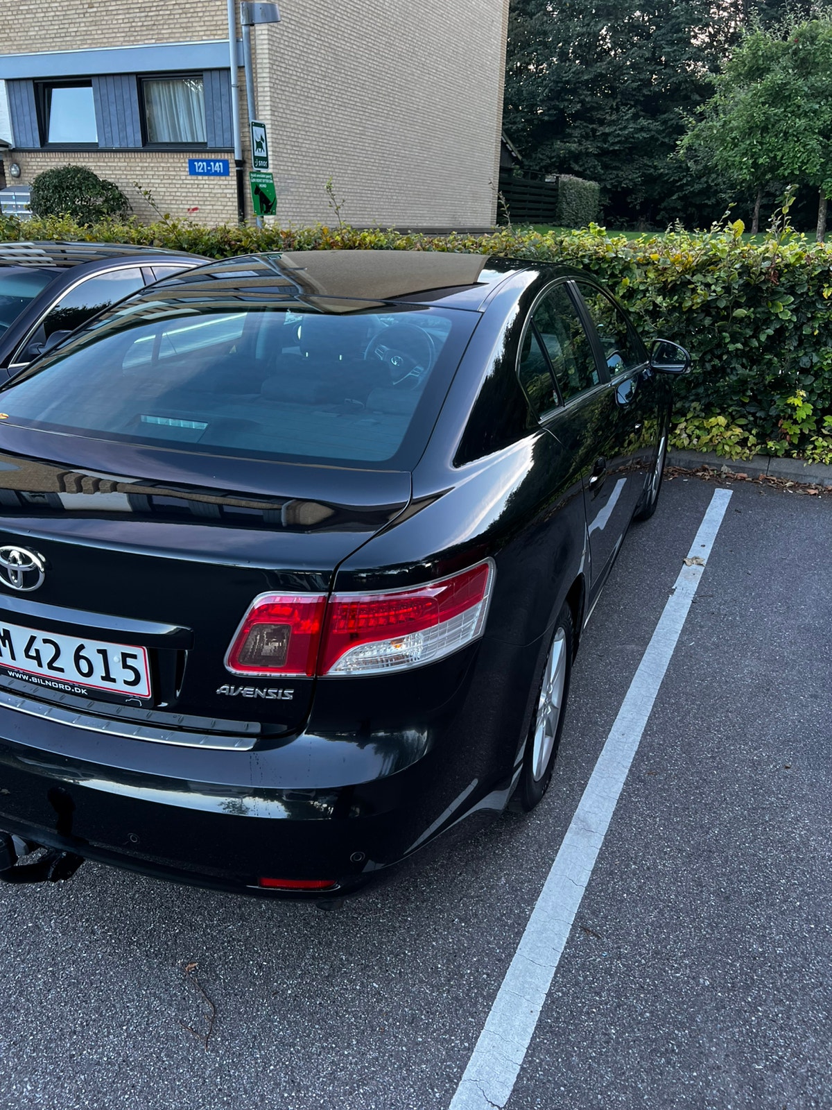 Toyota Avensis til salg hos Nabilli