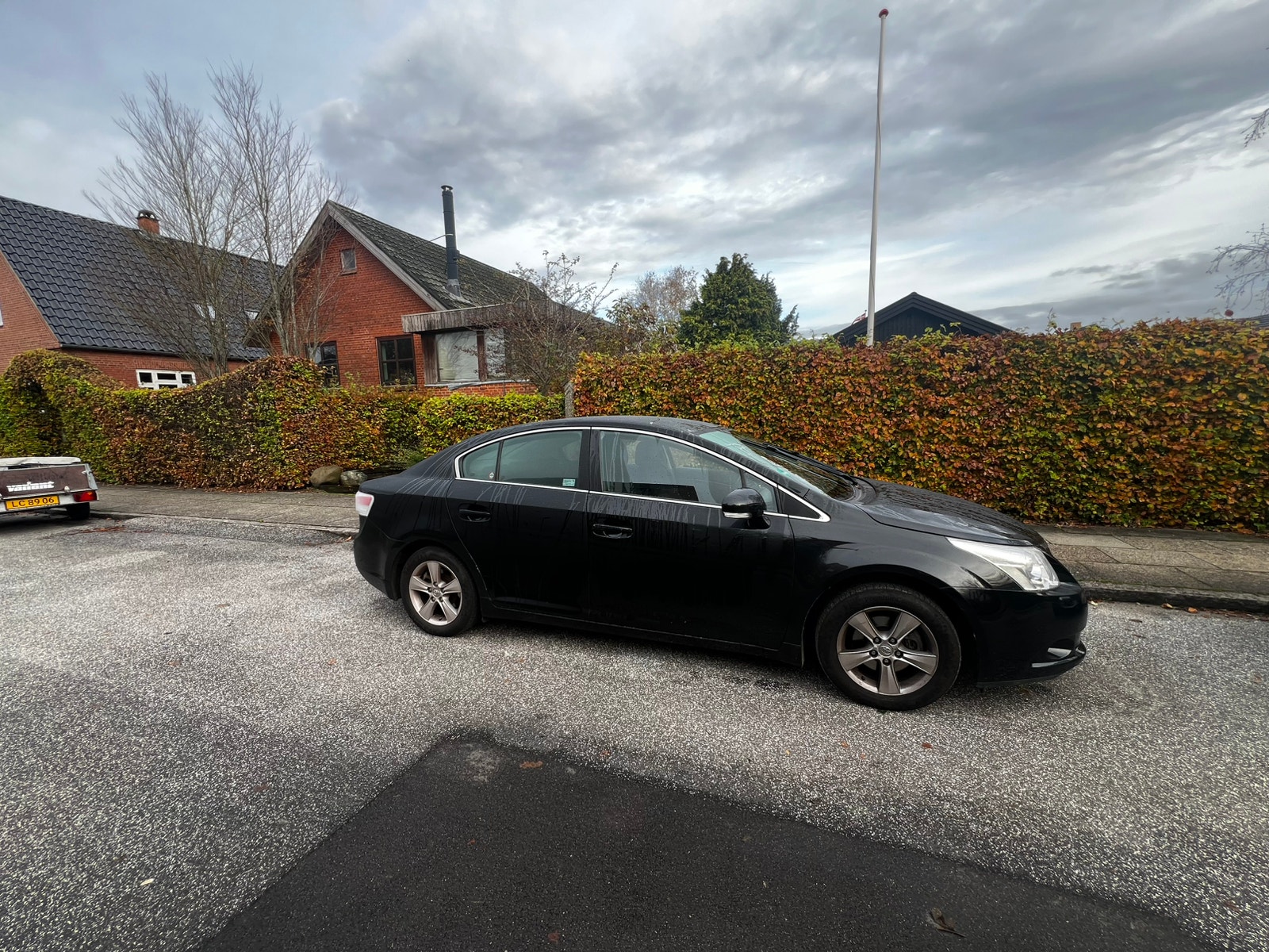 Toyota Avensis til salg hos Nabilli
