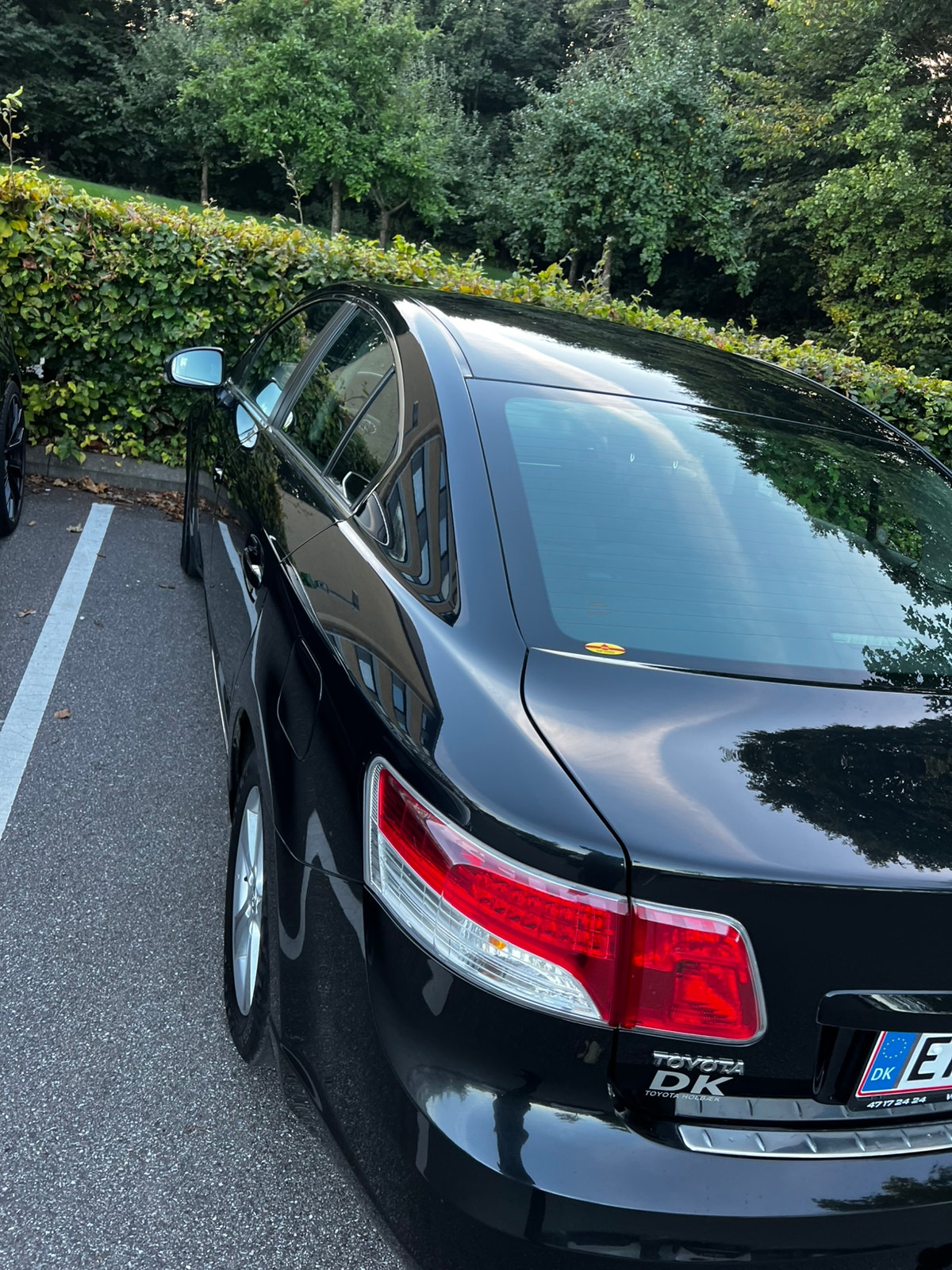 Toyota Avensis til salg hos Nabilli