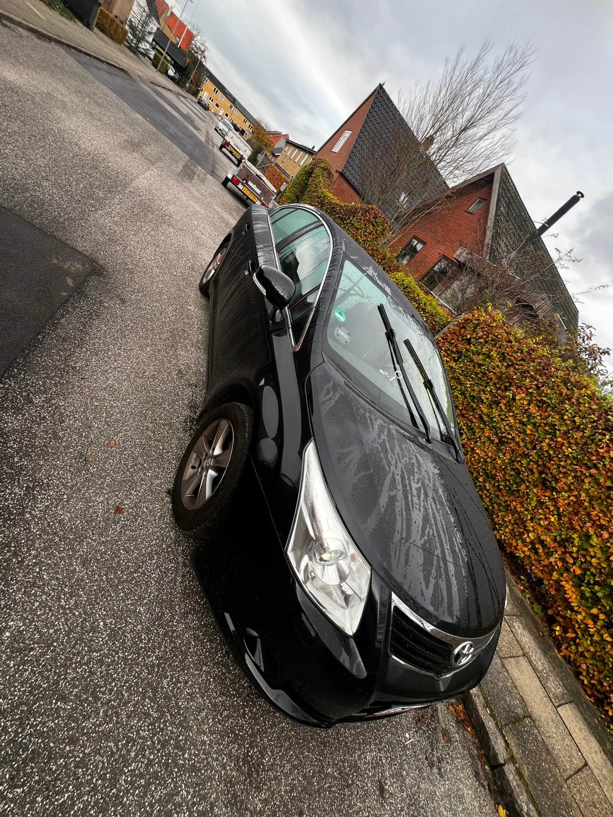 Toyota Avensis til salg hos Nabilli