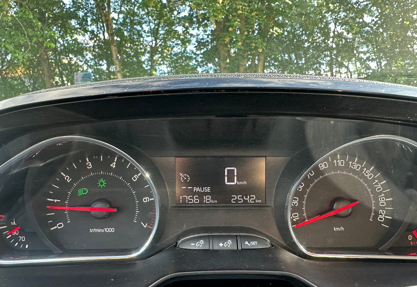 Peugeot 208 til salg hos Nabilli