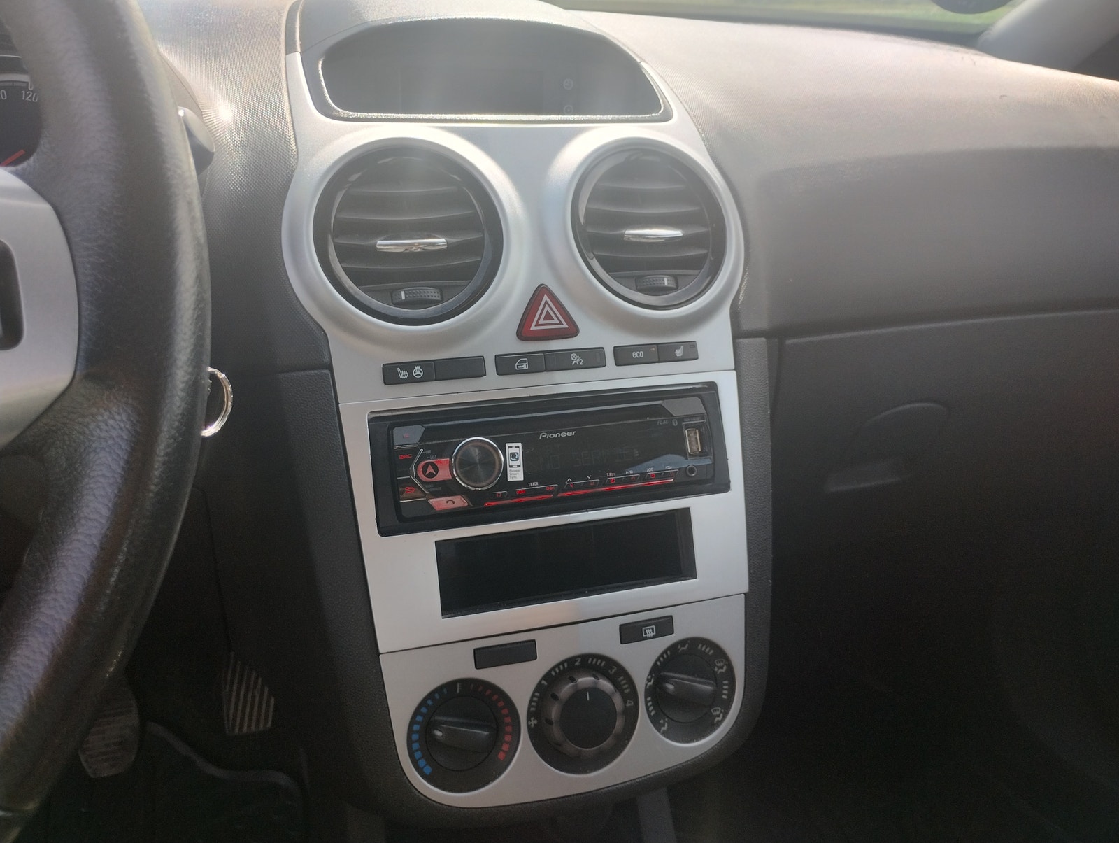 Opel Corsa – billede 12