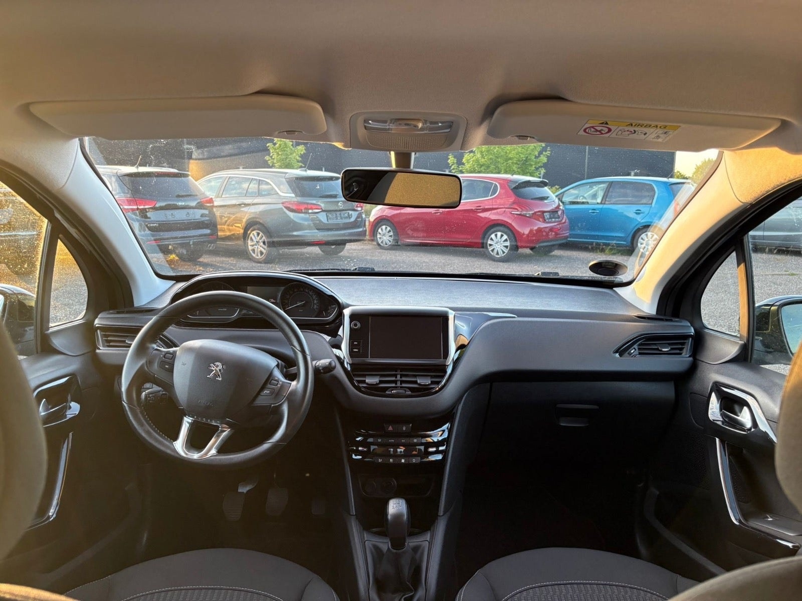 Peugeot 208 til salg hos Nabilli
