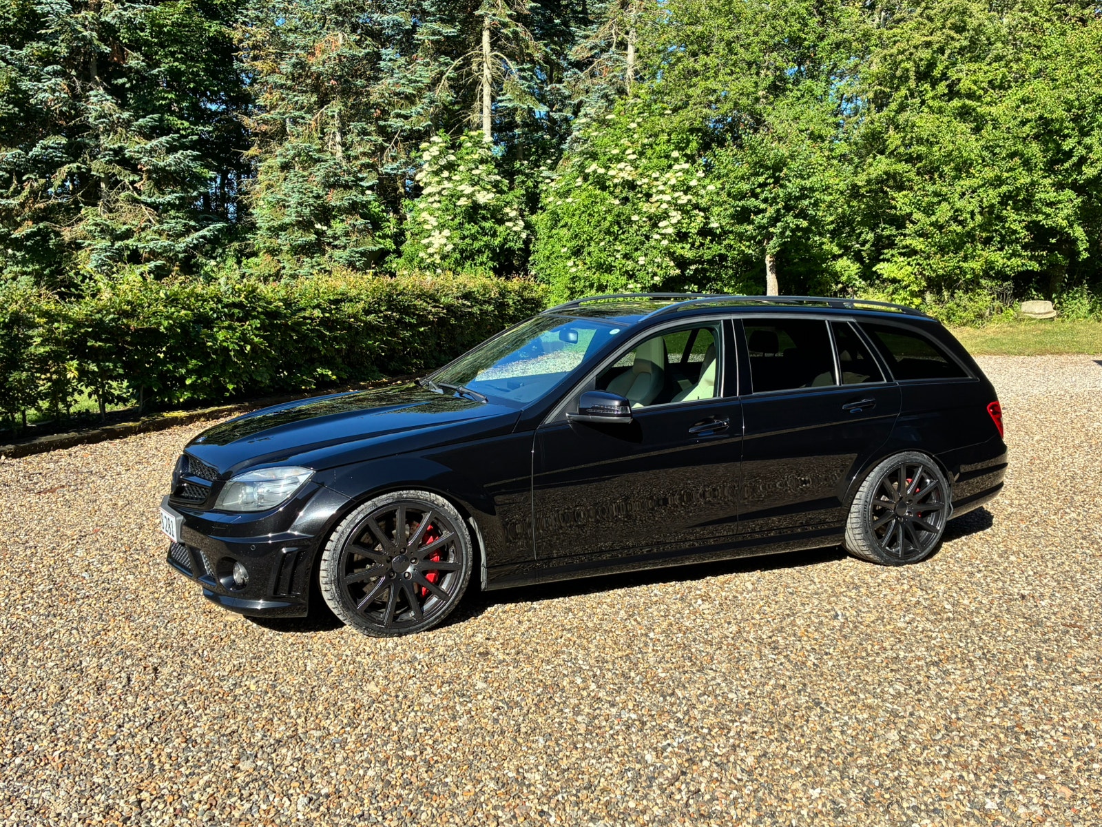 Mercedes C63 til salg hos Nabilli