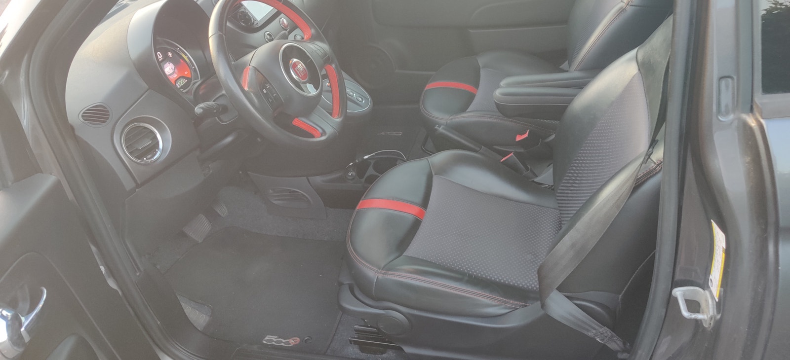 Fiat 500e til salg hos Nabilli
