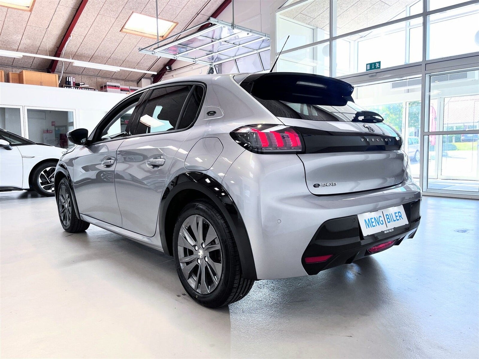 Peugeot e-208 til salg hos Nabilli