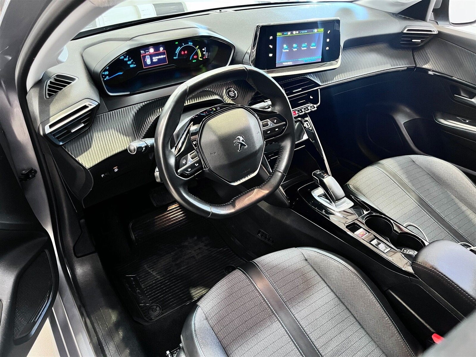 Peugeot e-208 til salg hos Nabilli