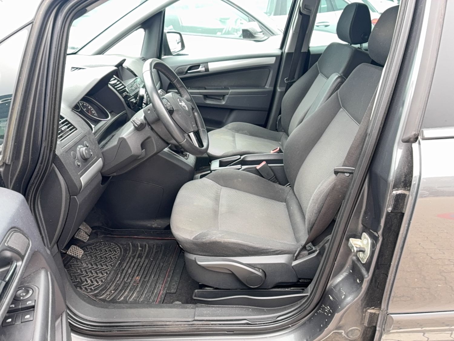 Opel Zafira til salg hos Nabilli