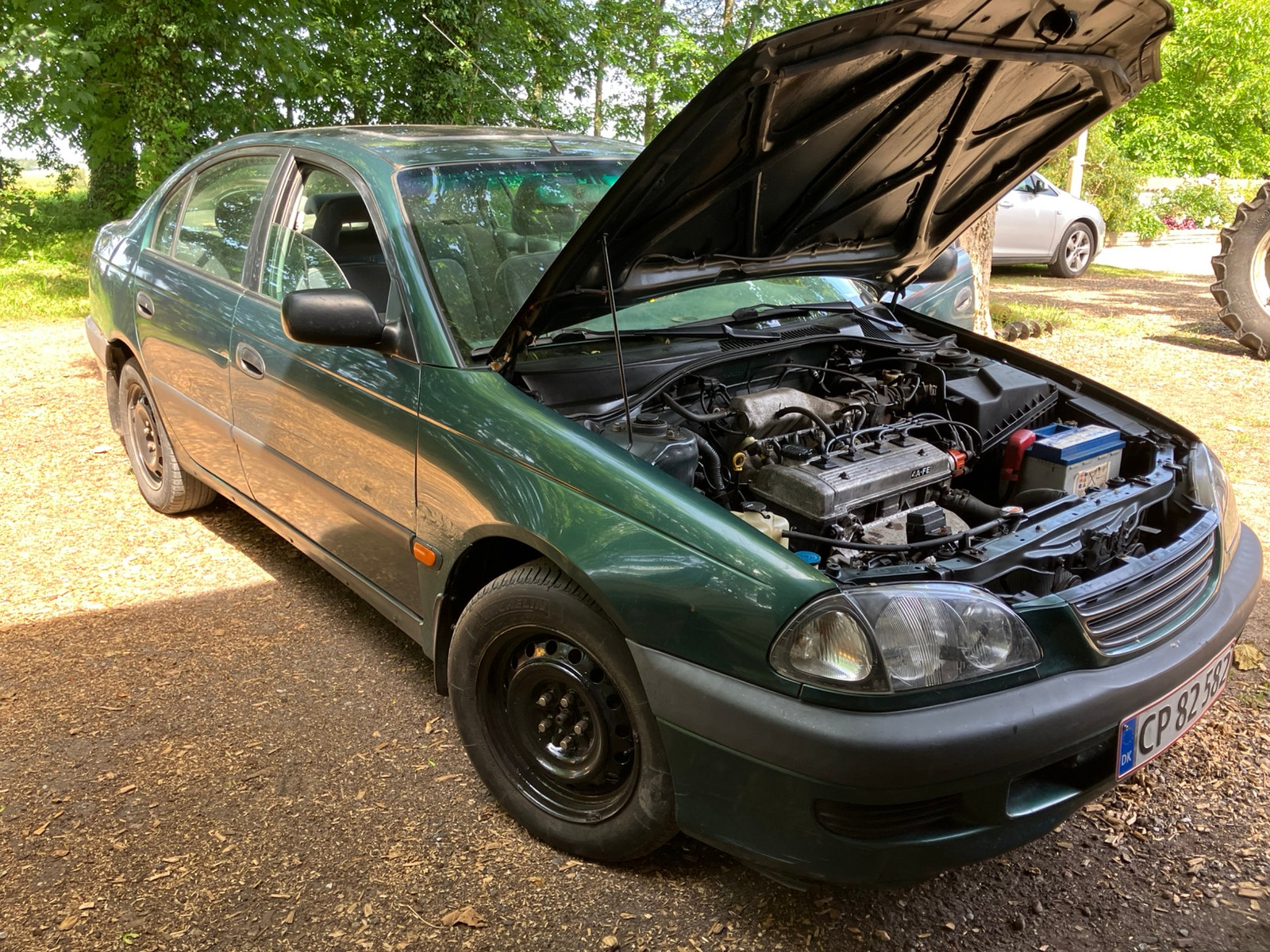 Toyota Avensis til salg hos Nabilli