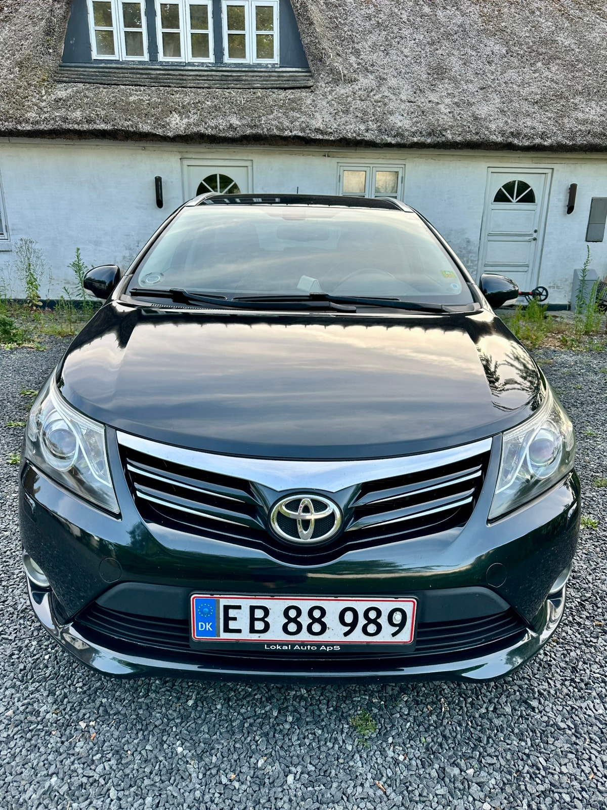 Toyota Avensis til salg hos Nabilli
