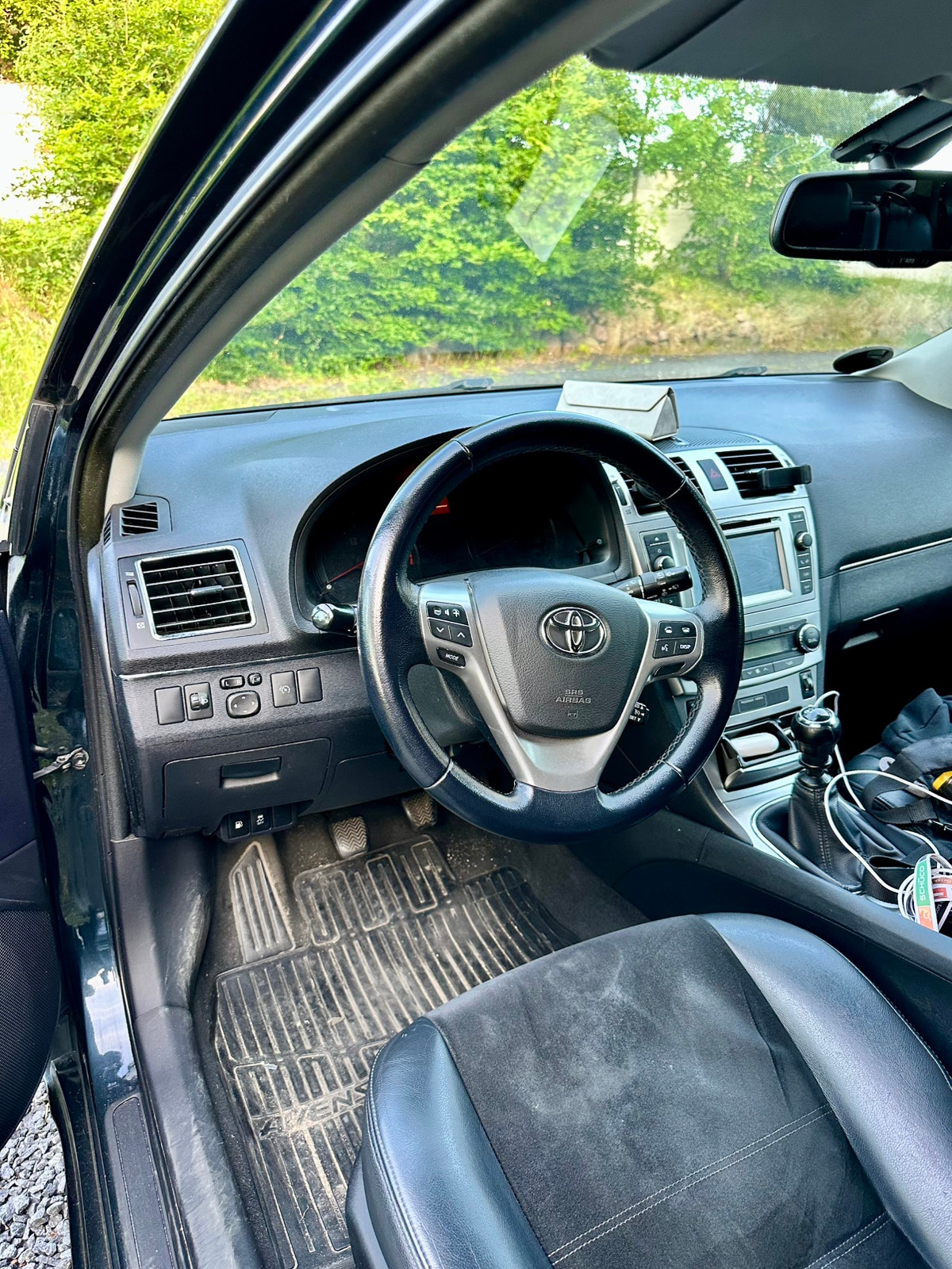Toyota Avensis til salg hos Nabilli