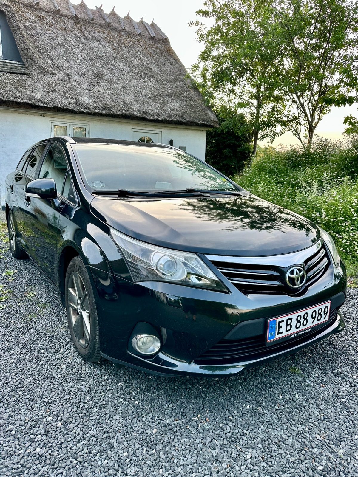 Toyota Avensis til salg hos Nabilli
