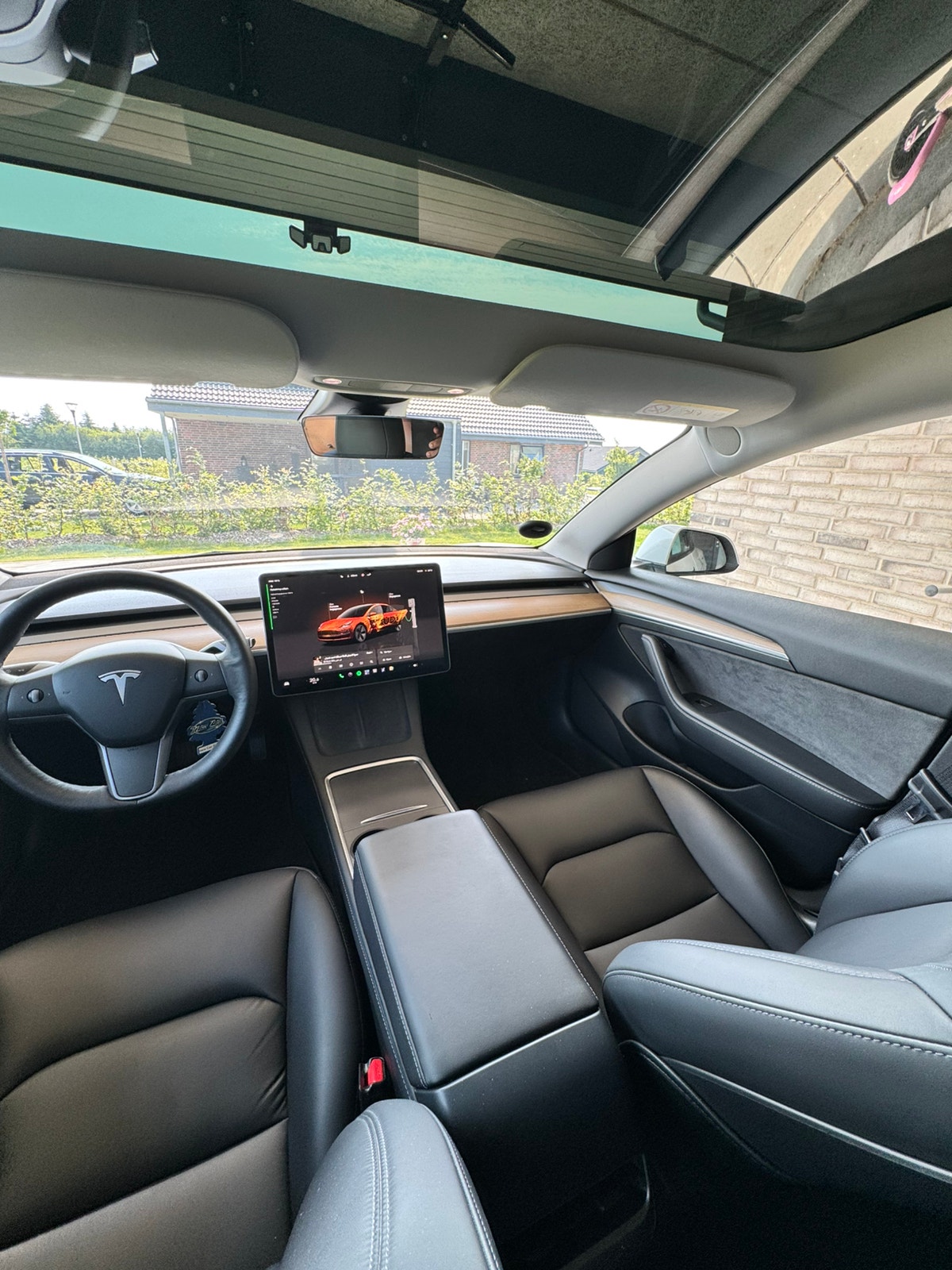 Tesla Model 3 til salg hos Nabilli
