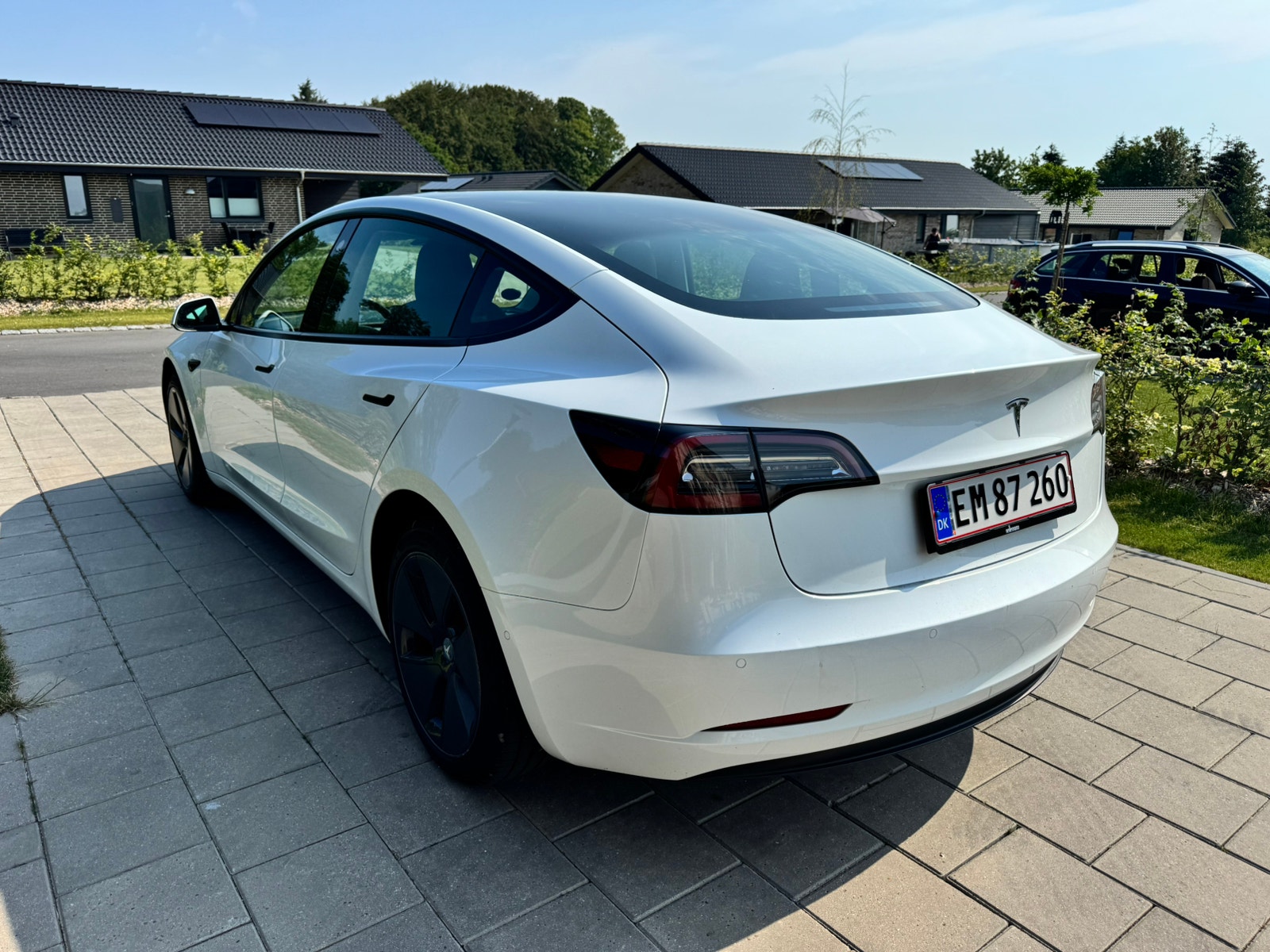 Tesla Model 3 til salg hos Nabilli