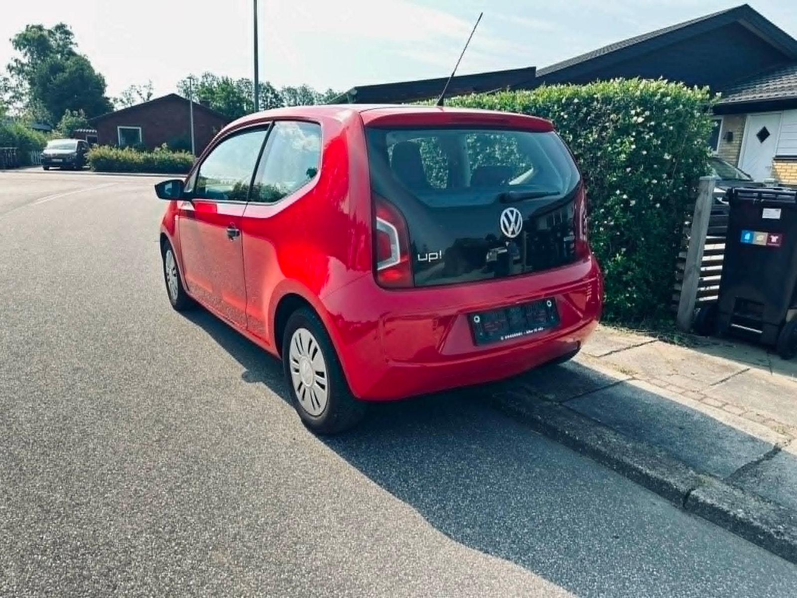 VW UP! til salg hos Nabilli