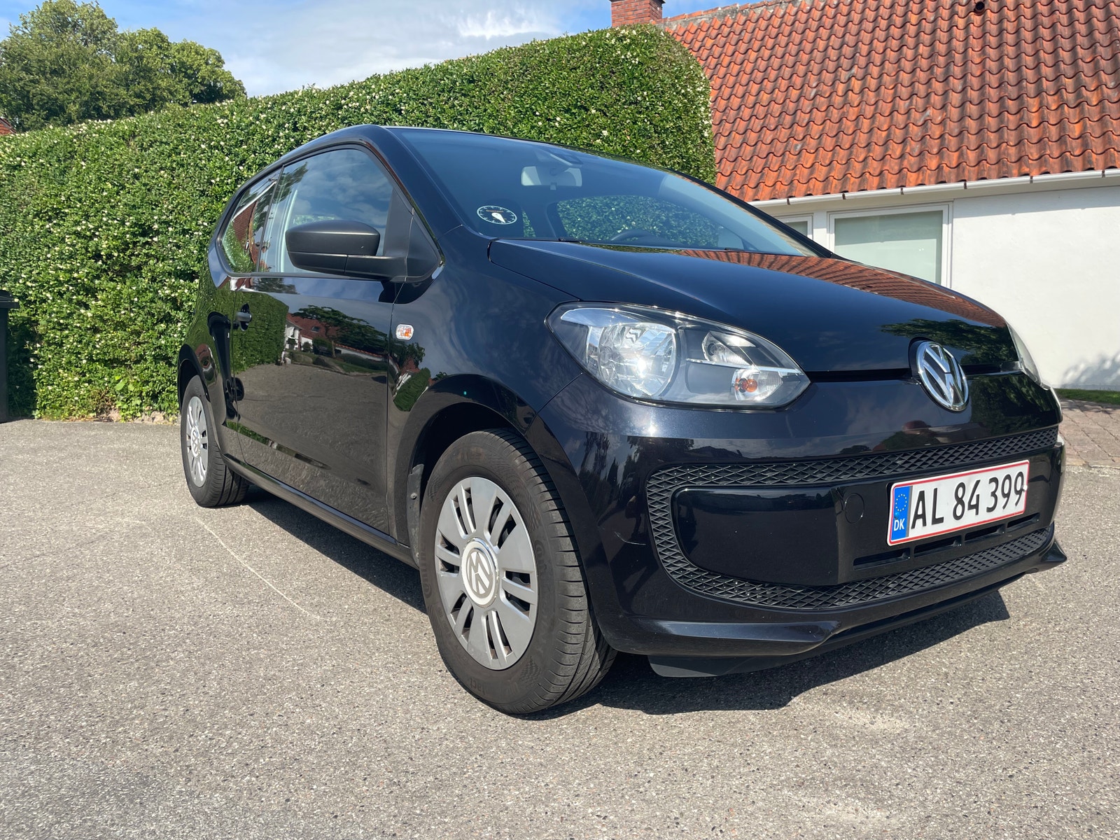 VW UP! til salg hos Nabilli