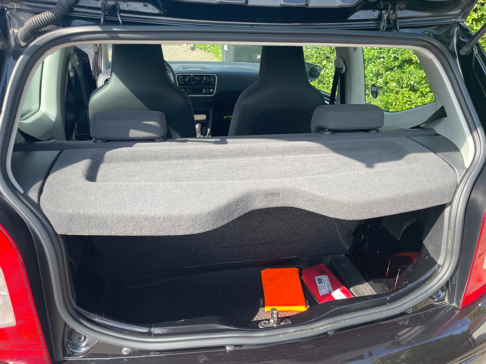 VW UP! til salg hos Nabilli