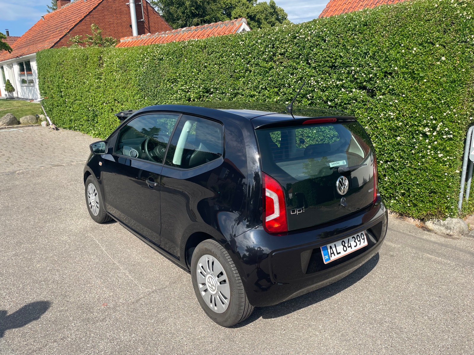 VW UP! til salg hos Nabilli