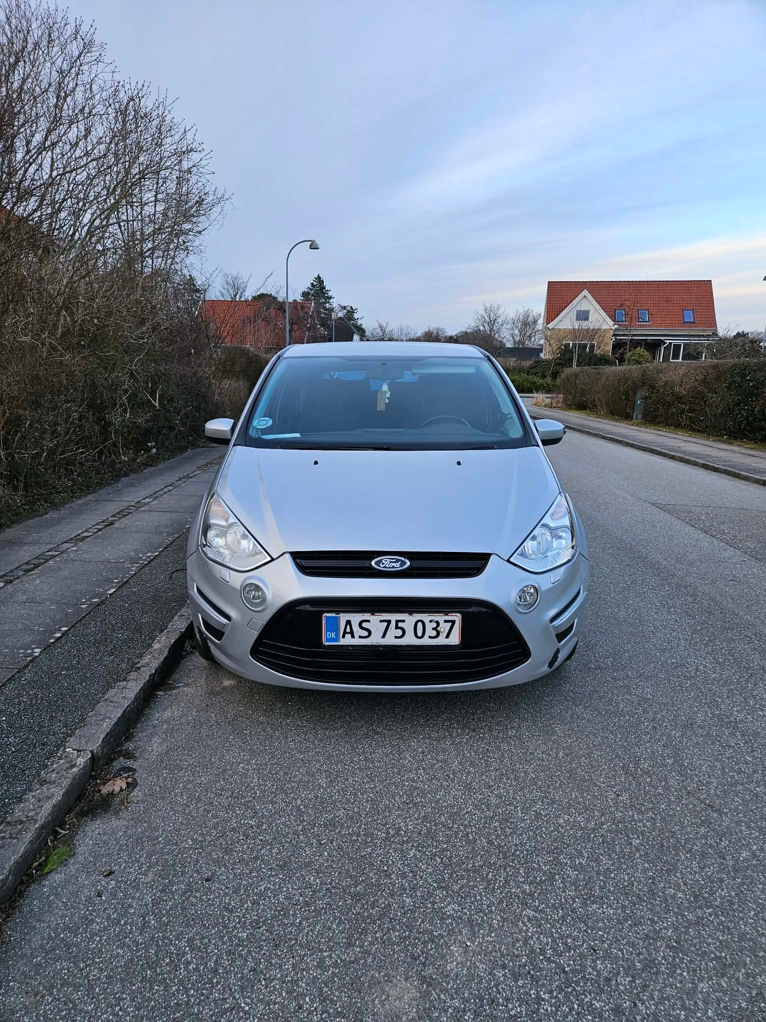 Ford S-MAX til salg hos Nabilli