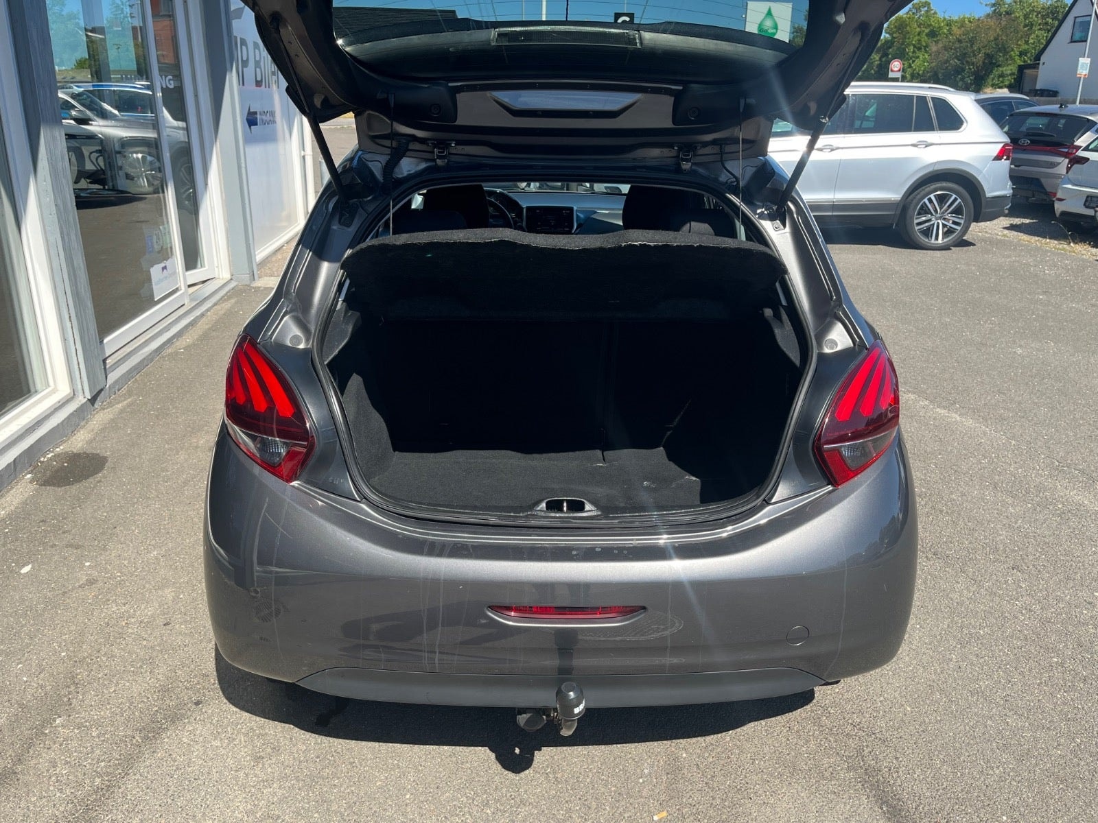 Peugeot 208 til salg hos Nabilli