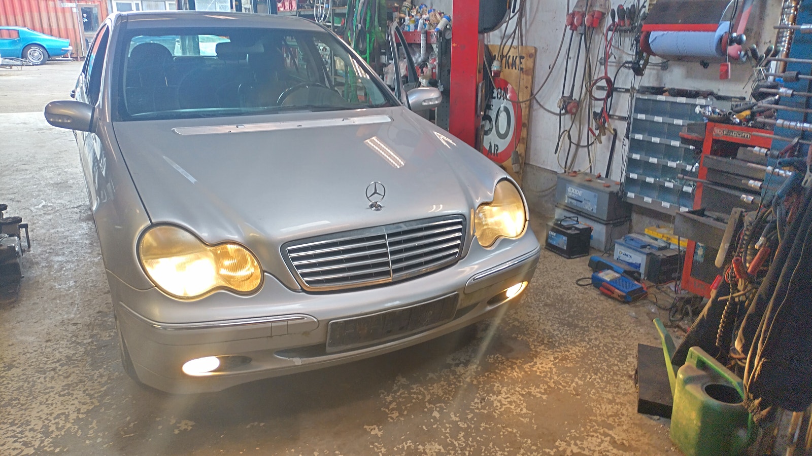 Mercedes C200 til salg hos Nabilli