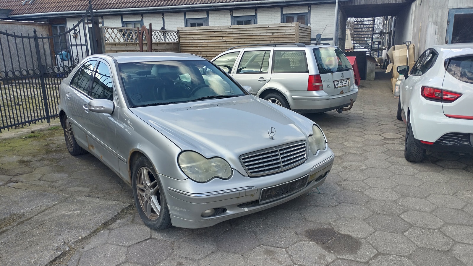Mercedes C200 til salg hos Nabilli
