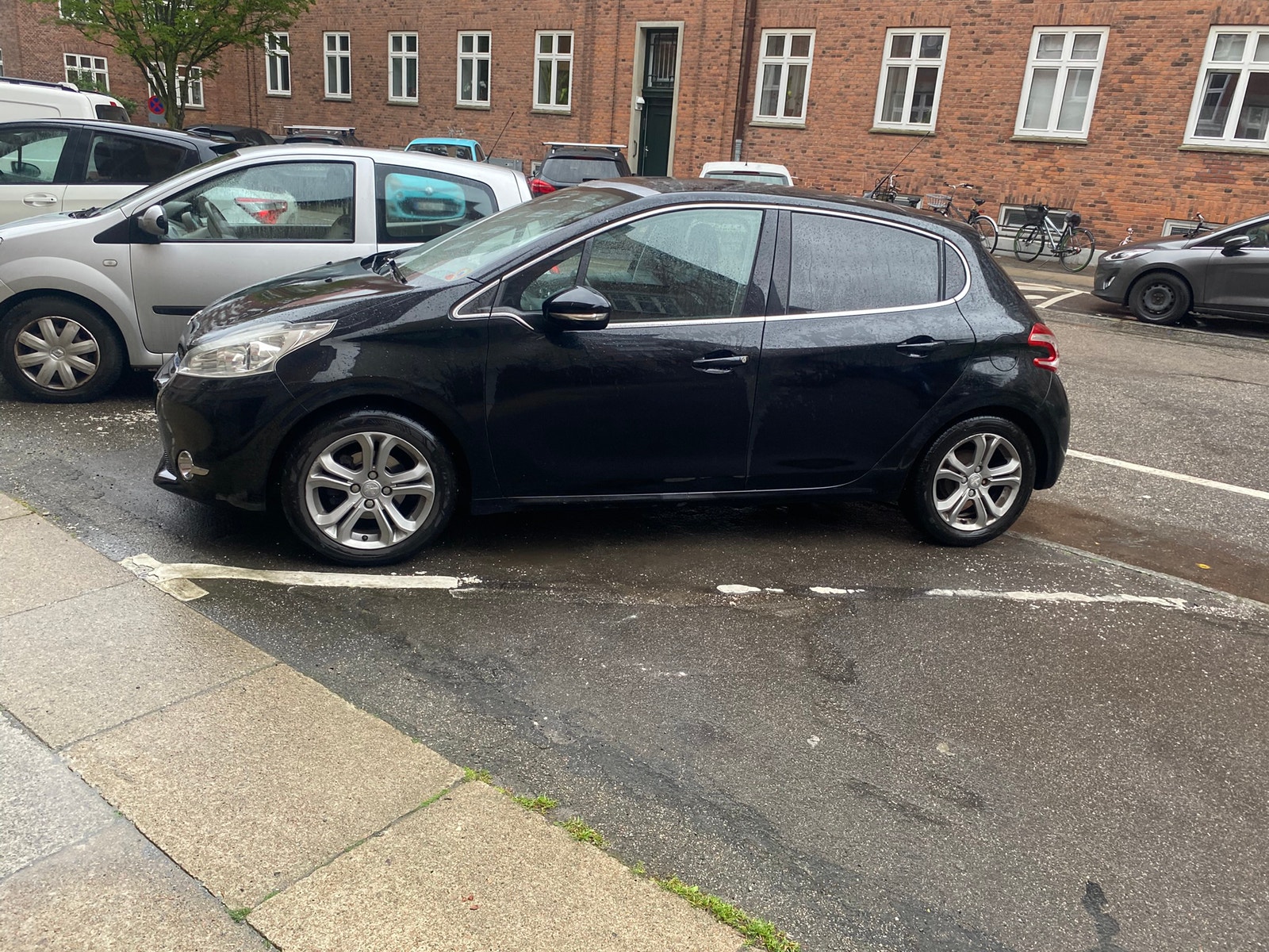 Peugeot 208 til salg hos Nabilli