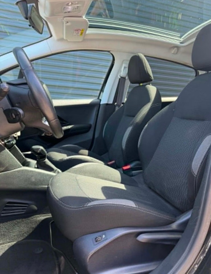 Peugeot 208 til salg hos Nabilli