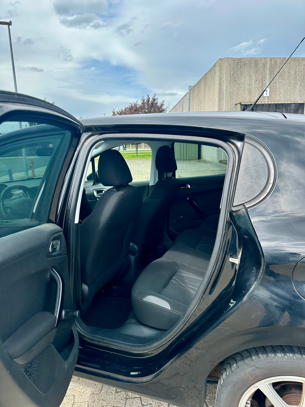 Peugeot 208 – billede 10