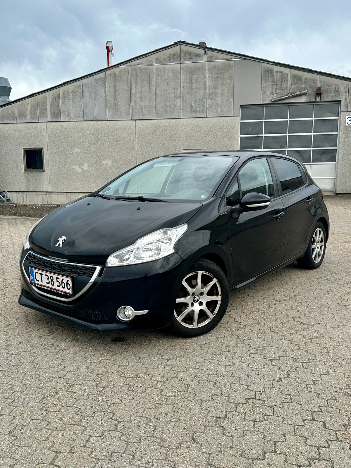 Peugeot 208 – billede 2