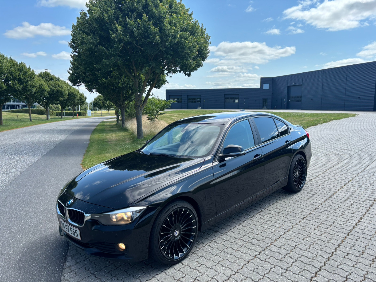 BMW 318d – billede 8