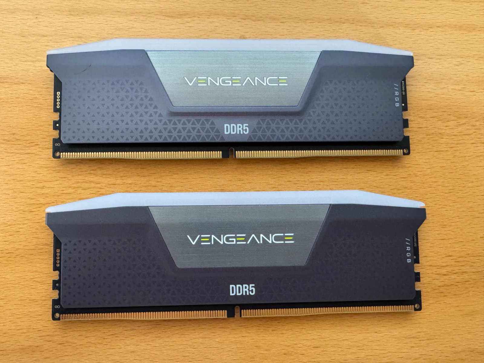 DDR5 32GB 6000MHz CL30 Corsair Vengeance RGB | DBA
