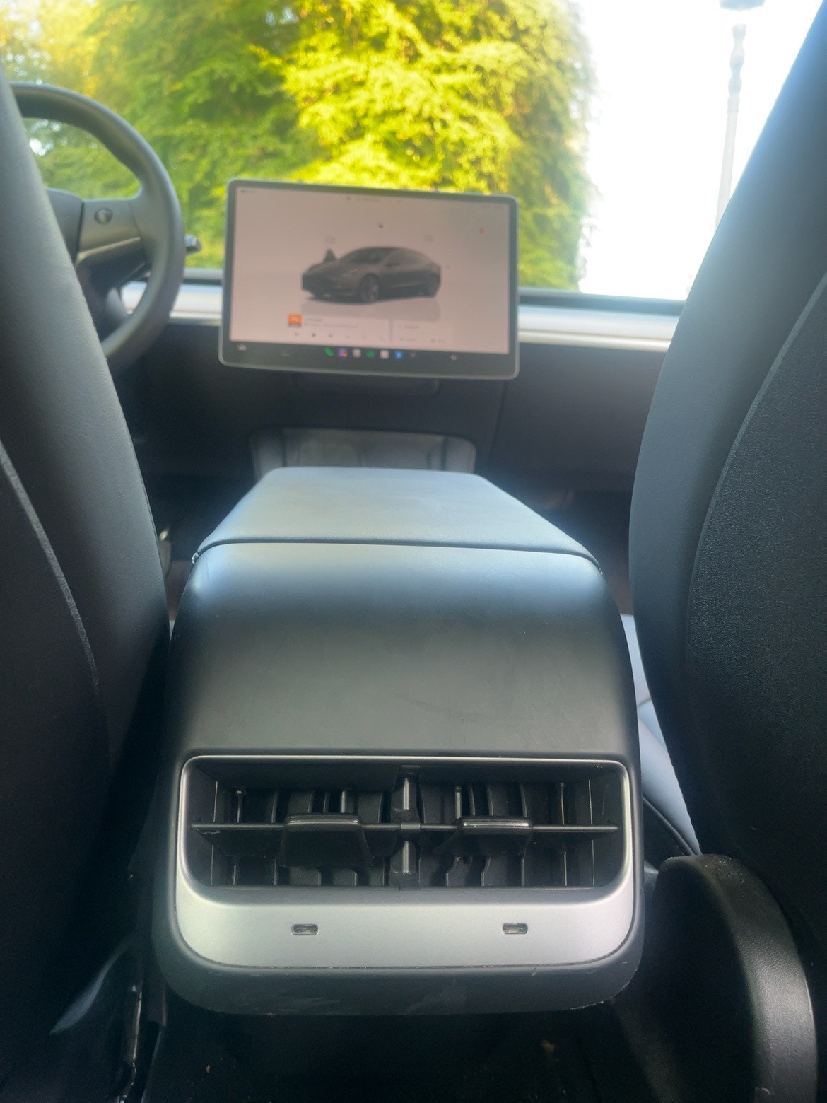 Tesla Model 3 til salg hos Nabilli
