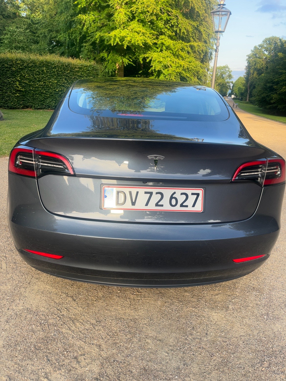 Tesla Model 3 til salg hos Nabilli